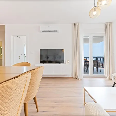Lush Suites Trogir Exterior photo