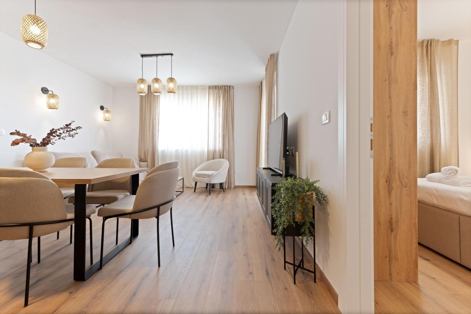 Lush Apartmán
